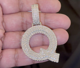 .75 CARAT NATURAL DIAMONDS STERLING SILVER WITH RHODIUM PLATING LARGE 2.50 INCHES LETTER Q CHARM PENDANT